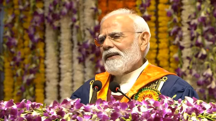 PM Modi’s Message to Gen-Z at IIT Delhi: Have Courage to Find Solutions